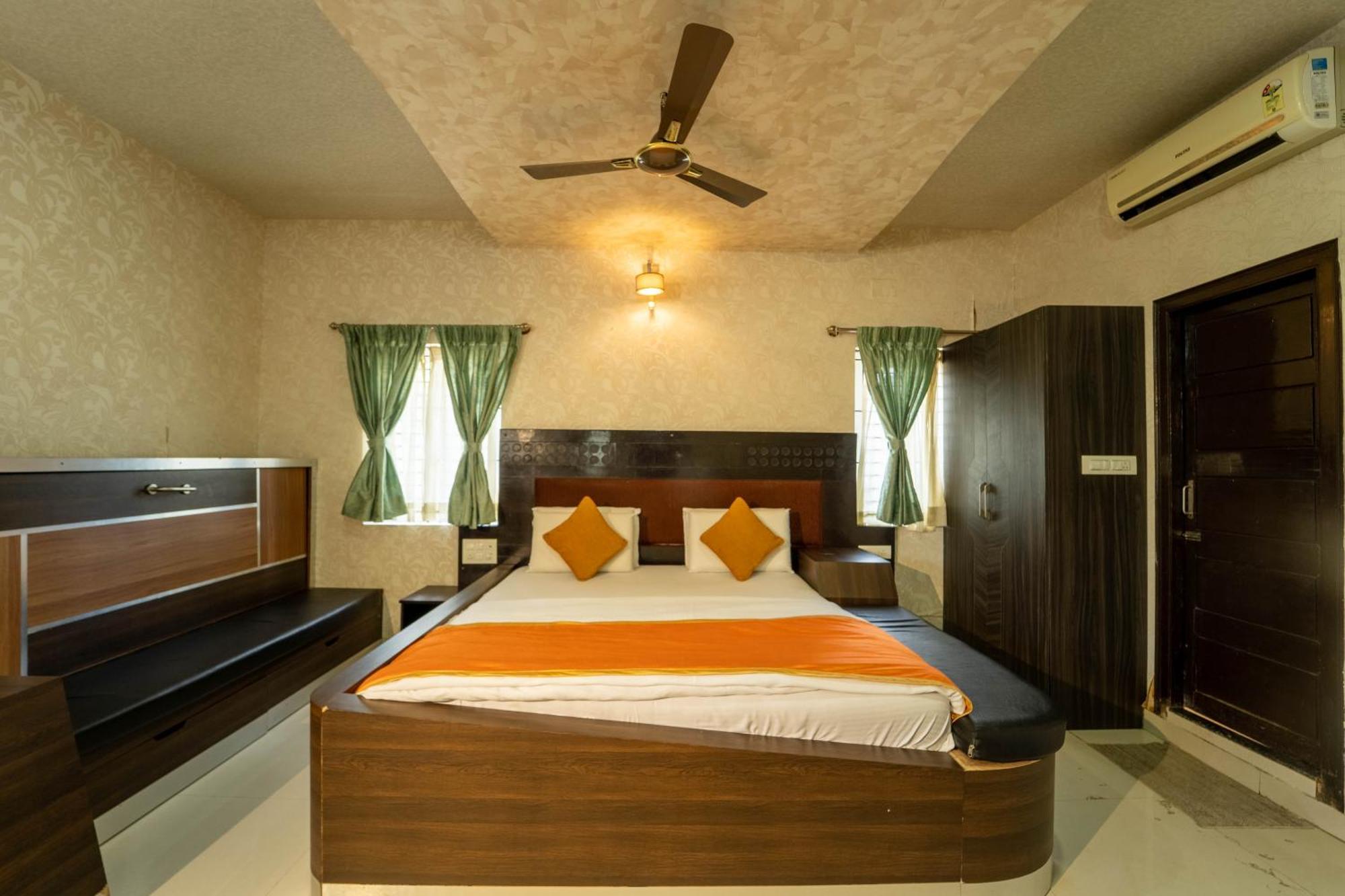 Seasons Suites Koramangala Bangalore Exterior photo