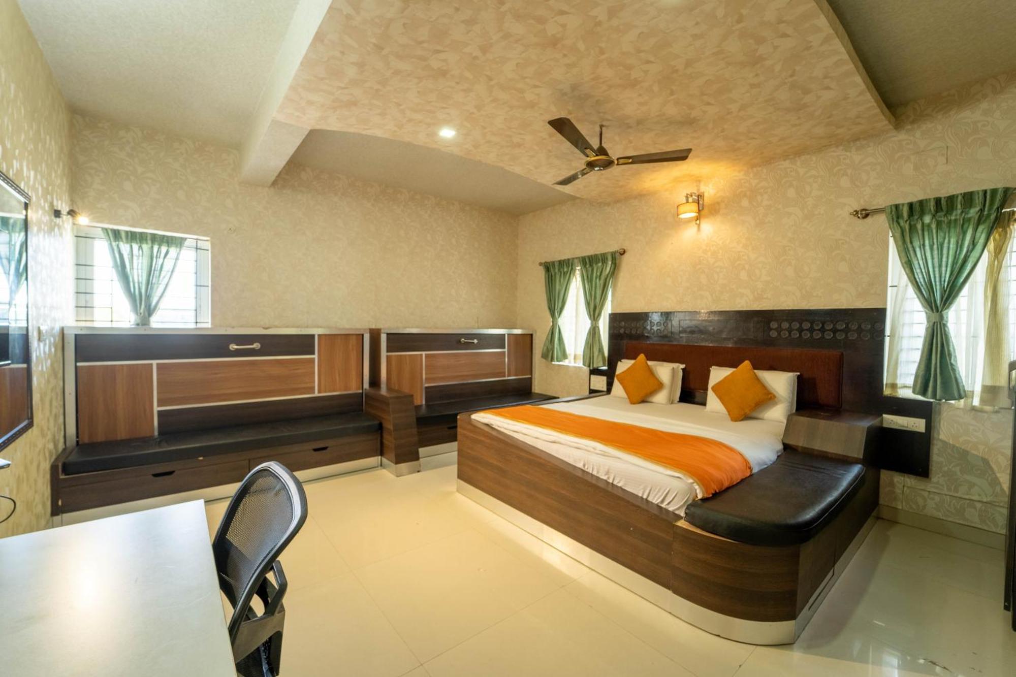 Seasons Suites Koramangala Bangalore Room photo