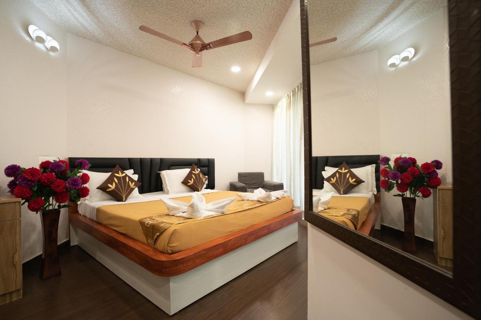 Seasons Suites Koramangala Bangalore Exterior photo